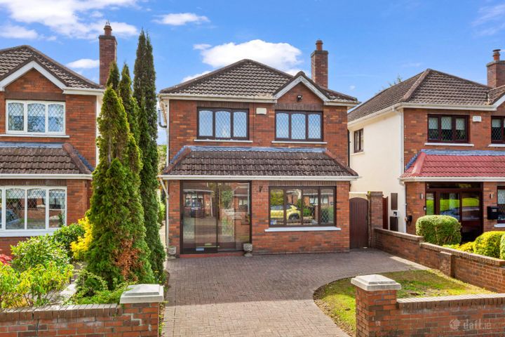 13 Ashleigh Grove, Castleknock, Dublin 15, D15TW94