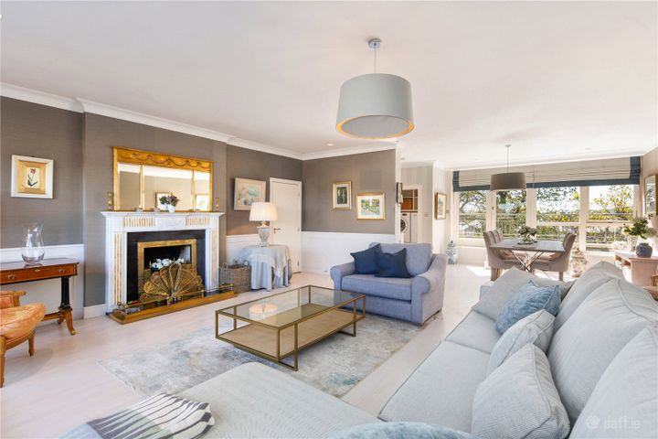 12 Yeats Hall, Carrickmines Avenue, Carrickmines Wood, Dublin 18, D18YY70