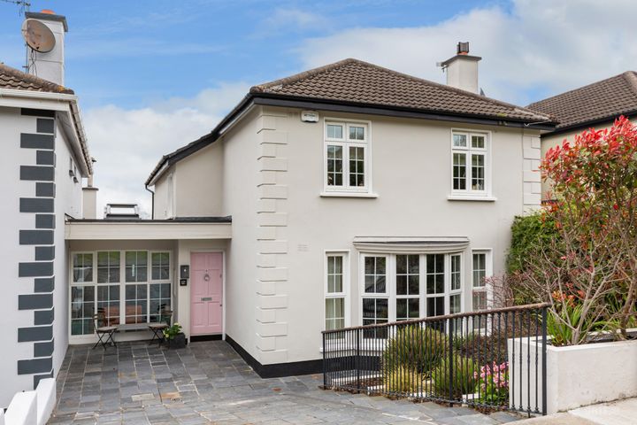 12 Mount Auburn, Killiney Road, Dalkey, Co. Dublin