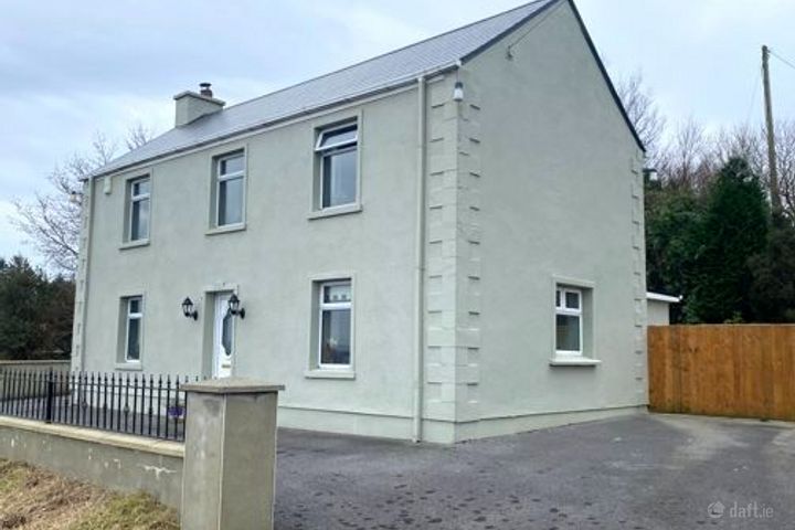 Meentullynagarn, Killybegs, Killybegs, Co. Donegal, F94X7V0