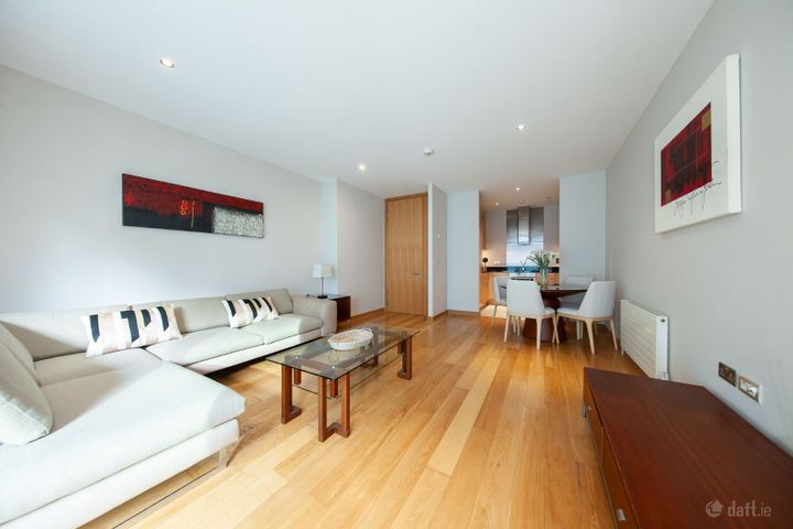 Apartment 7, Pakenham House, IFSC, Dublin 1, D01N159