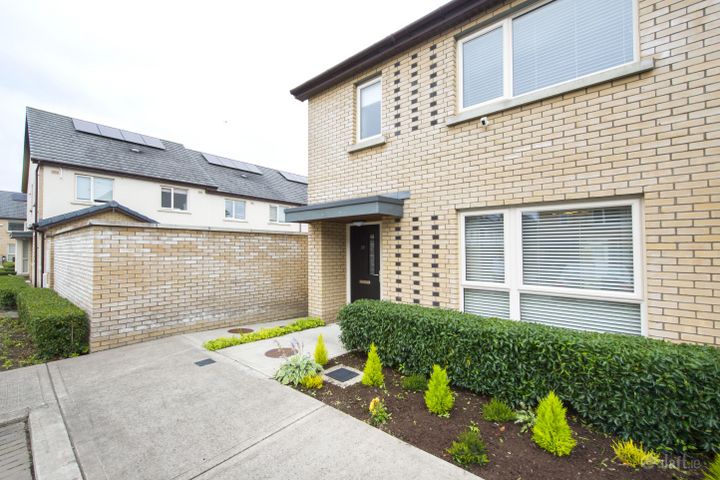 20 Saint Helen's Chase, Adamstown, Lucan, Co. Dublin, K78H5R2