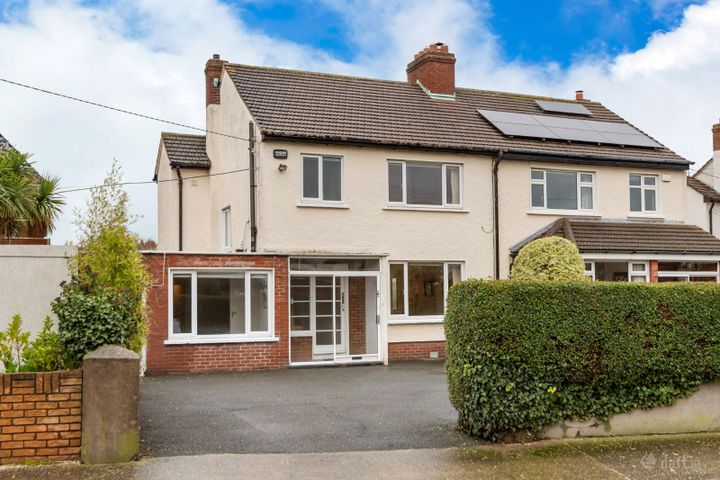 25 Woodbine Park, Booterstown, Booterstown, Co. Dublin, A94RW31