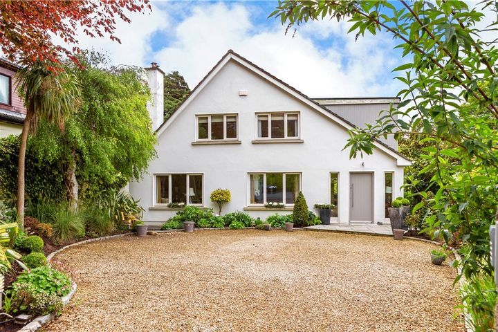 Aut Even, 3 Moorfield, Church Road, Dublin