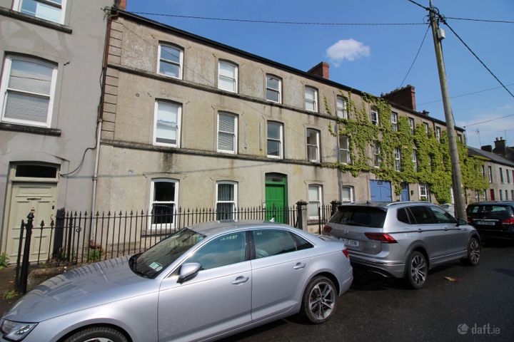 Apartment 1, Virginia House, Clancy Terrace, Rath Luirc, Co. Cork, P56NH39