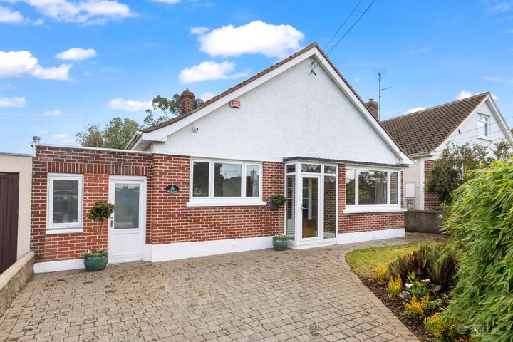 2 Avondale Crescent, Killiney, Co Dublin, A96 D651