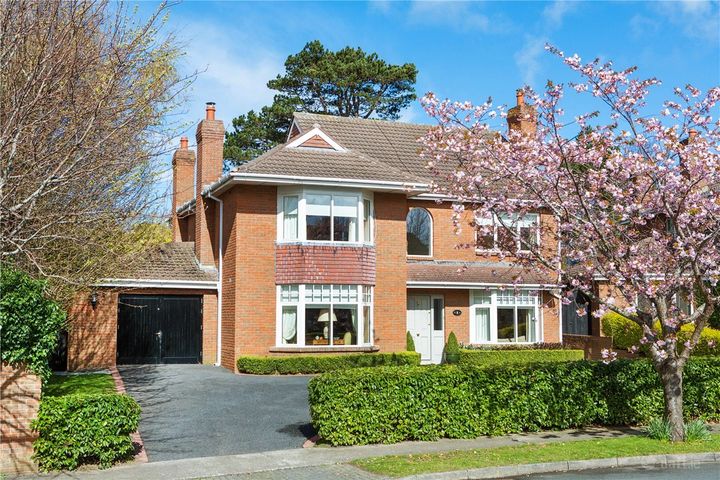 8 Brighton Avenue, Foxrock, Dublin 18, Dublin 18, Dublin