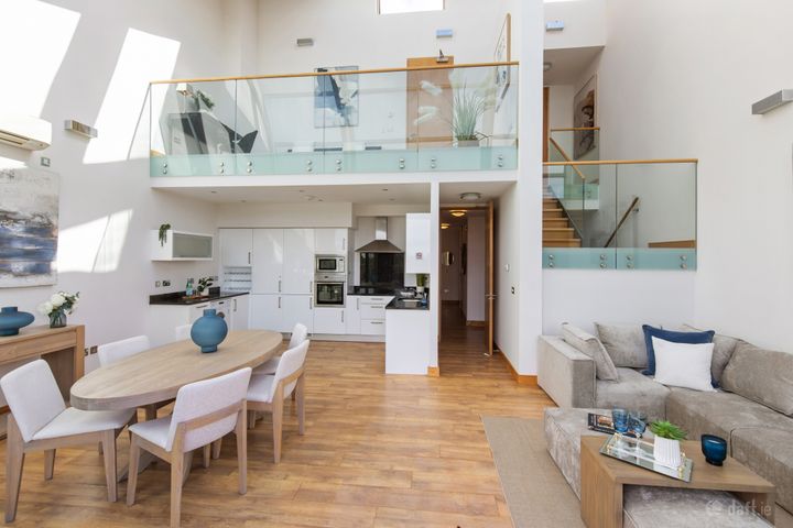 Penthouse, 177 The Links, Elmpark Green, Merrion Road, Dublin 4, D04 FW21