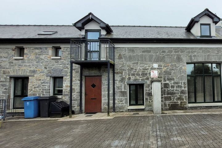 Apartment 2, The Coachouse, Lower Main Street, Ballygar, Co. Galway