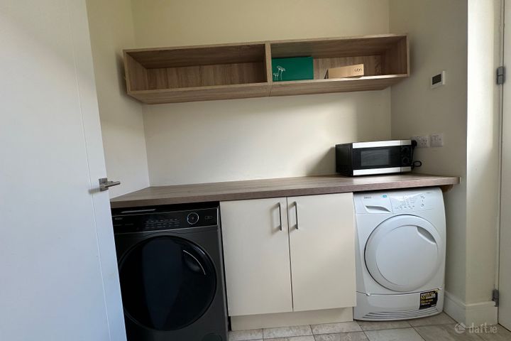 Larkfield Walk, Dublin 18, Leopardstown, Dublin 18