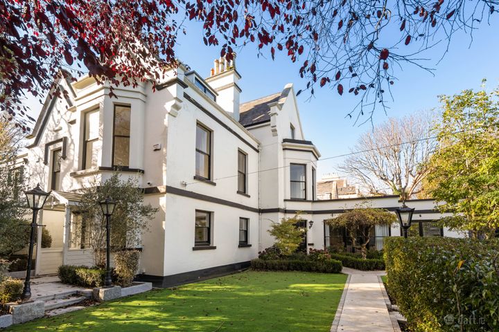 Eagle Lodge, Adelaide Road, Glenageary, Co Dublin, A96K7D7