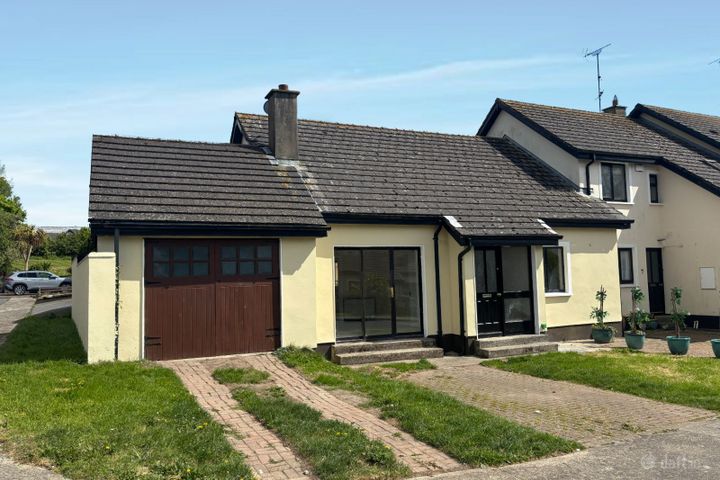 6 Beachside Avenue, Riverchapel, Riverchapel, Co. Wexford, Y25N521