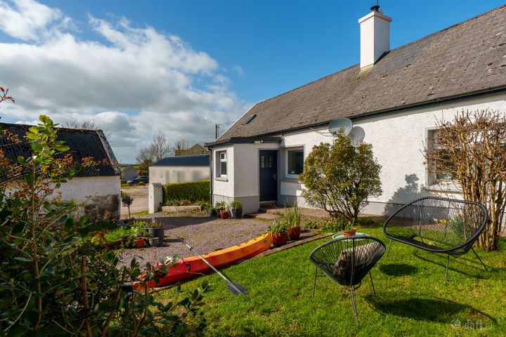 Moanroe, Garryvoe, Midleton, Co. Cork, P25N627
