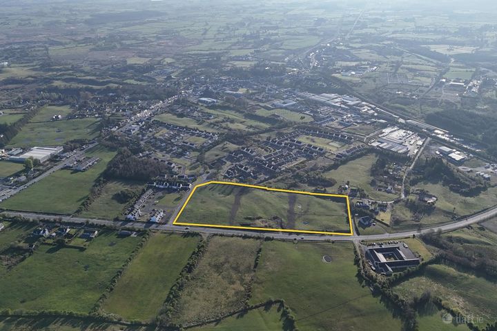 Proposed turnkey Warehousing and Development site, Hazelhill, Ballyhaunis, Co. Mayo, F35HX77