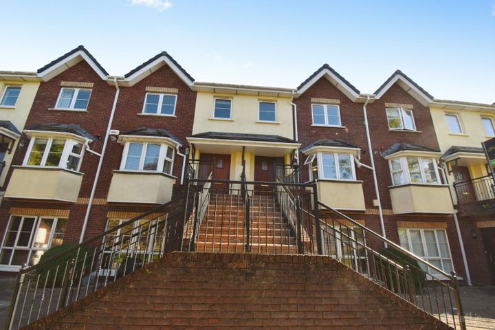 10 Hollygrove, Broomfield Village, Midleton, Co. Cork