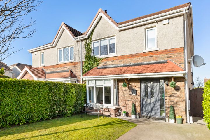 17 Tullyhall Avenue, Lucan, Co.Dublin, K78YD85