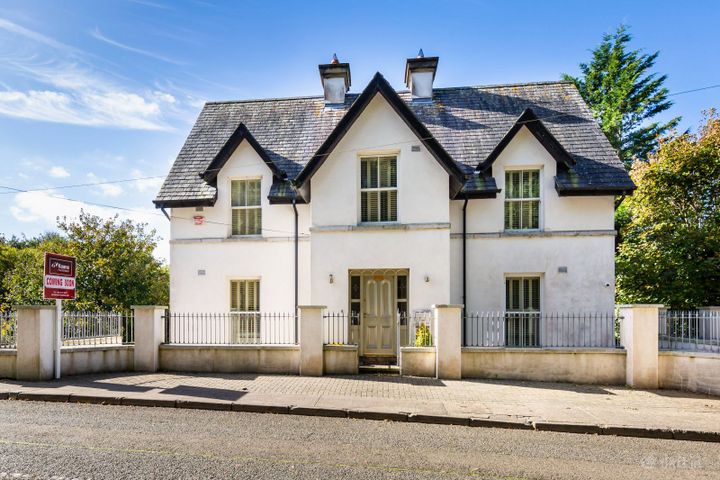 Starshollow, Spawell Road, Wexford Town, Co. Wexford, Y35FXK4
