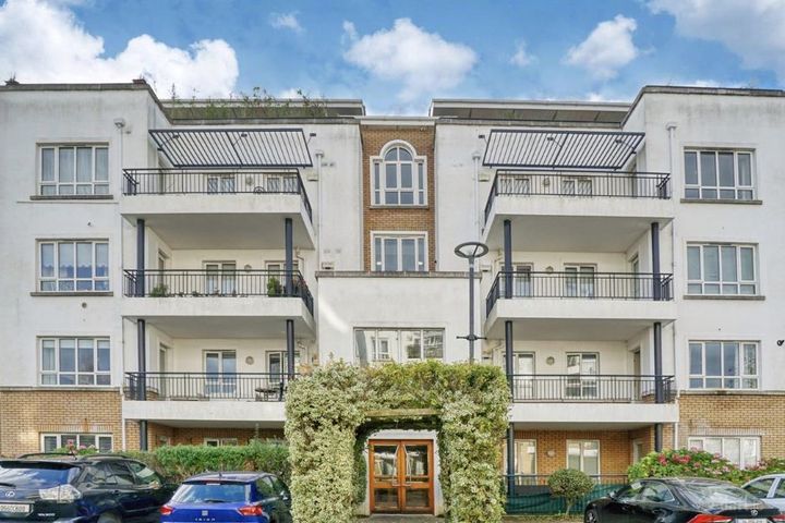 163 Seamount, Blackrock, Co. Dublin