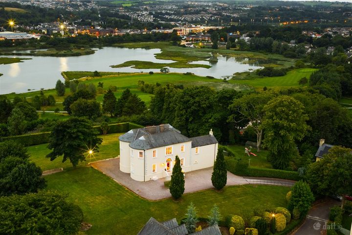 Ravenscourt House, Well Road, Douglas, Cork, T12XD0K