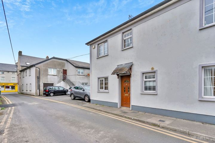 1 Riversdale, Green Alley, Athy, Co. Kildare, R14EC67