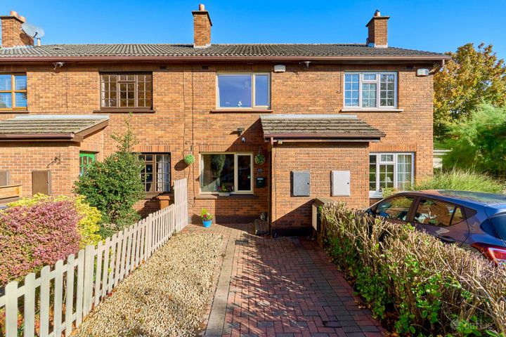 143 Park Drive Avenue, Castleknock, Dublin, D15WF82