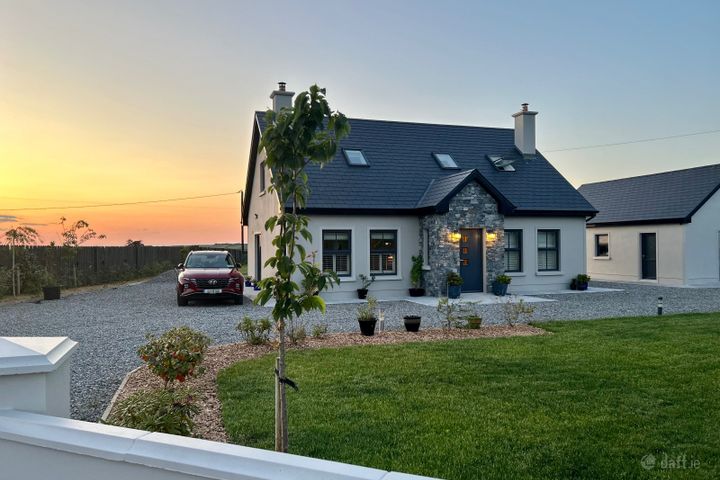 Craggaknock, Mullagh, Ennis, Co. Clare, Quilty, Co. Clare, V95C8XN