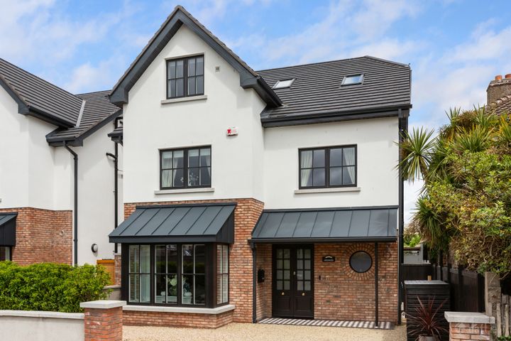 Amberwood, Owendore Avenue, Rathfarnham, Dublin