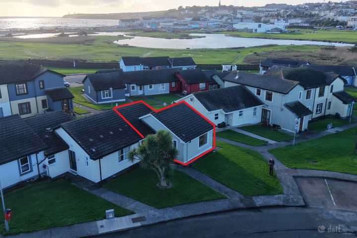 28 Pebble Grove, Pebble Beach, Tramore, Co. Waterford, X91Y0EP