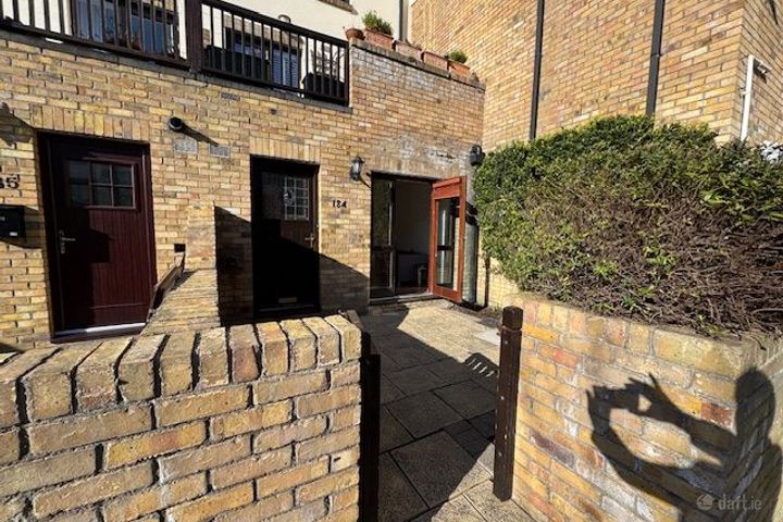 184 Marina Village, Malahide, Malahide, Co. Dublin