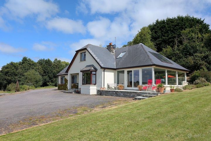Lakeview Lodge, Kilbarron, Coolbawn, Nenagh, Co. Tipperary, E45AC04