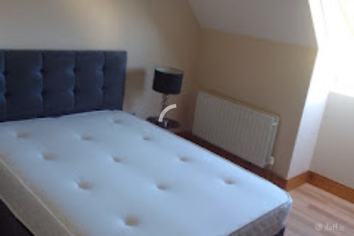 Main Street, Johnstownbridge, Co. Kildare