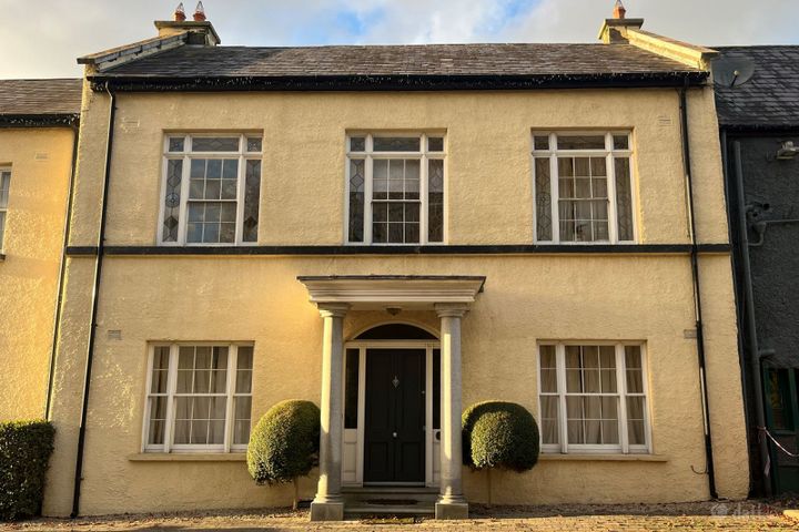 1 Coach House Yard, Johnstown, Co. Kildare, W91H738