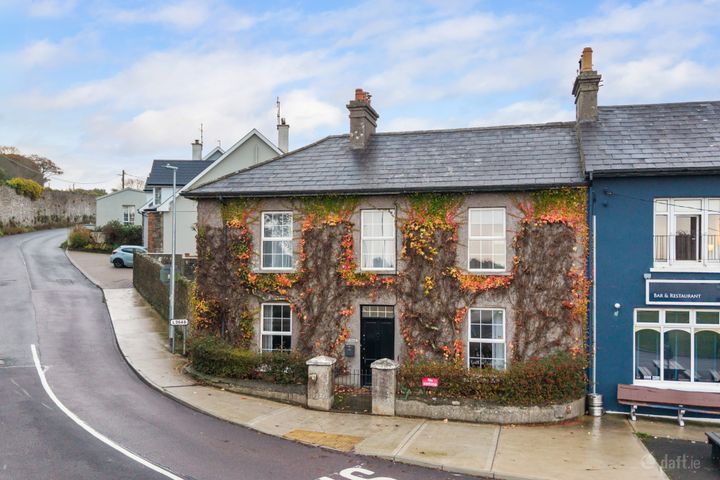 Ivy House, Main Street, Whitegate, Co. Cork, P25YX98