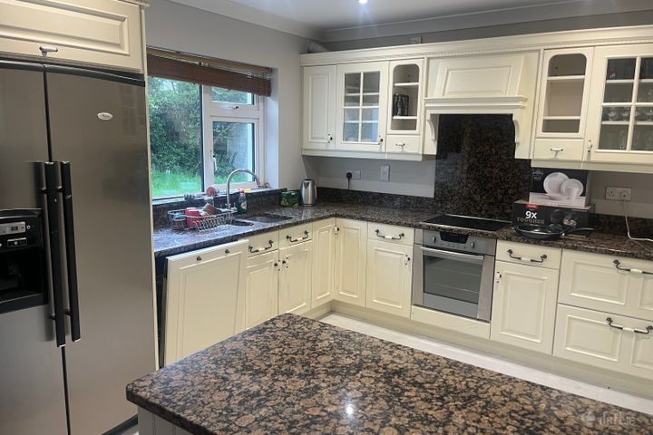 76 Oakfield, Father Russell Road, Limerick, Dooradoyle, Co. Limerick