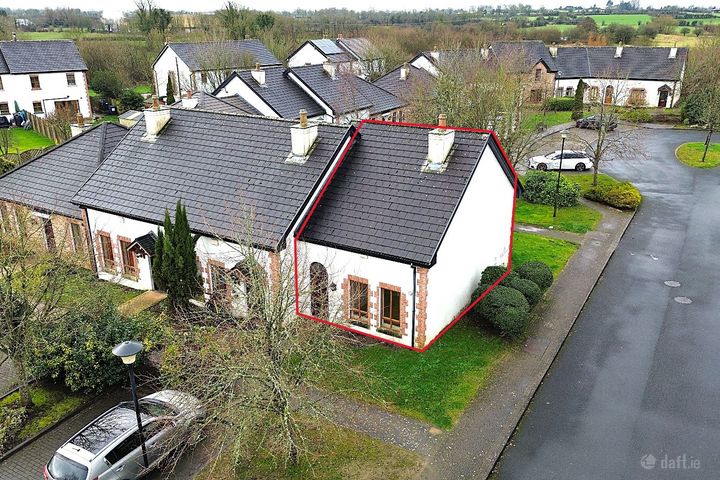 35 Thomond Lodge, Ballymahon, Ballymahon, Co. Longford, N39VK49