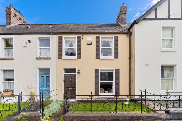 16 Merrion View Avenue, Ballsbridge, Dublin, D04F2R0