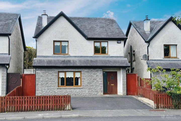 11 Cluain Aoibhinn, Claremount, Claremorris, Mayo