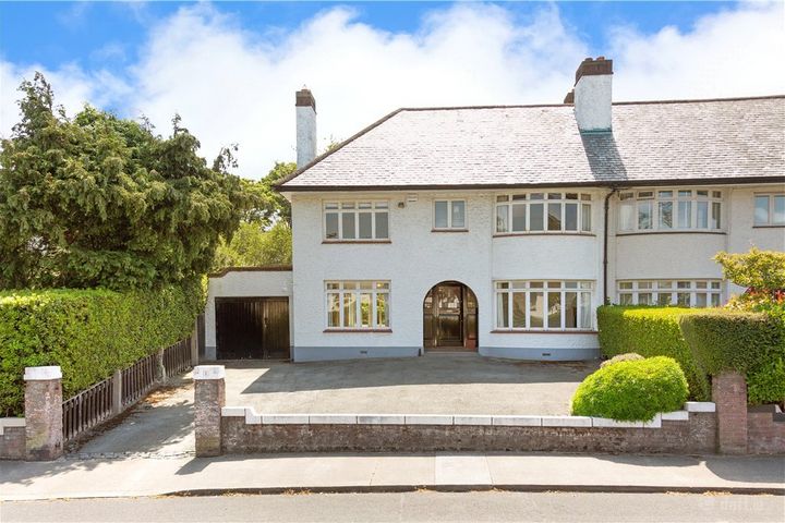8 Greenfield Road, Mount Merrion, Co Dublin, Dublin