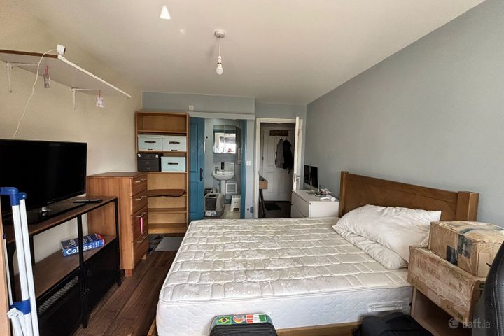 Apartment 67, Block C, Westend Gate, Old Blessingt, Tallaght, Dublin 24