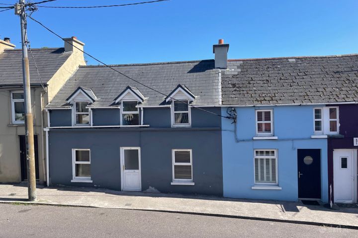 6 Glengarriff Road, Bantry, Bantry, Co. Cork, P75W972