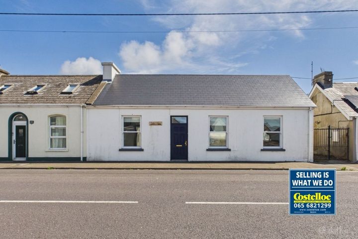 Liddane House, Gratten Street, Kilkee, Kilkee, Co. Clare, V15X299