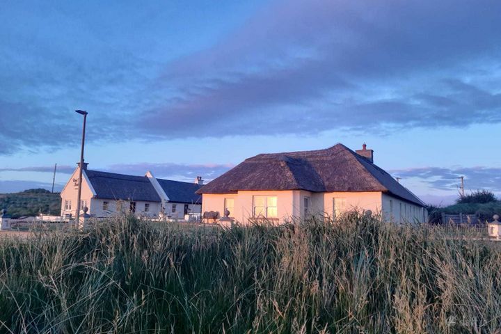 Red Cliff Lodge Suite 2, Spanish Point, Miltown Malbay, Clare