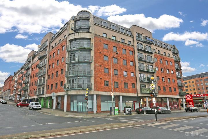 Apartment 411, Richmond Court, Mount Kennett Place, Limerick City Centre, V94W215 - Photo 2