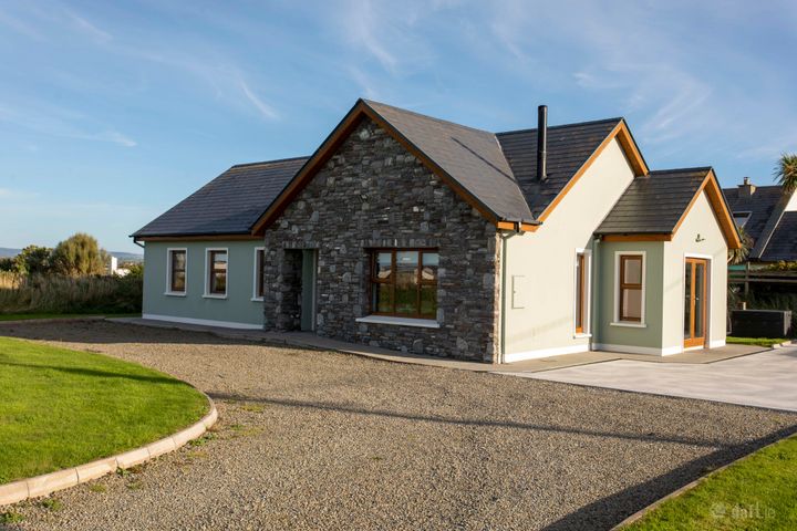 Sandy Lane, Banna, Ardfert, Co. Kerry, V92 TN23