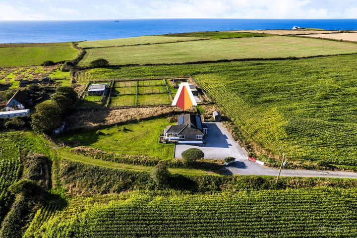 Lahard, Whitegate, Midleton, Co. Cork, P25P267