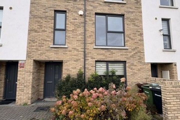 8 Aderrig Park Avenue, Adamstown, Adamstown, Co. Dublin