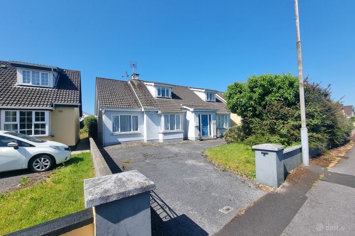 40 Cusack View, Cloughleigh, Ennis, Co. Clare, V95Y38R