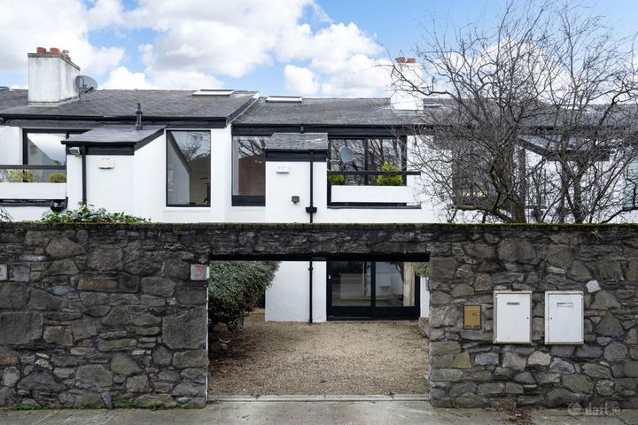 3 Heytesbury Court, Pembroke Lane, Ballsbridge Dublin 4, Dublin 4, Dublin