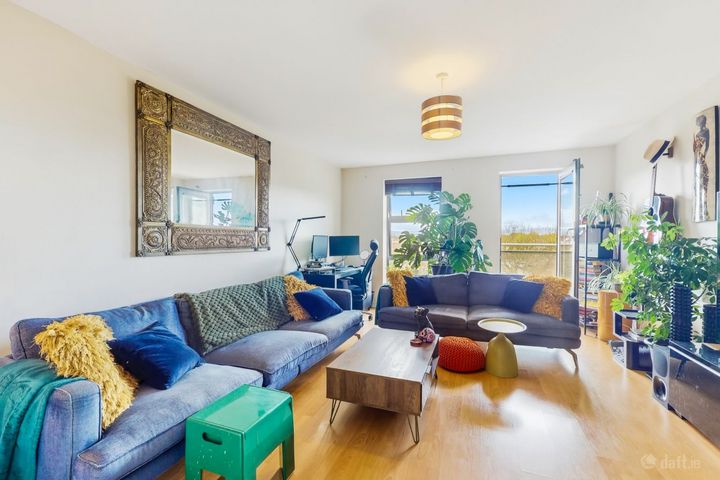 Apartment 25, Compass Court South, Royal Canal Park, Royal Canal Park, Dublin 15, D15YK12