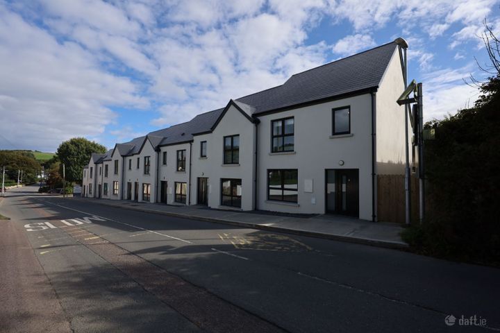 3 Rae an Mhionnain, Minane Bridge, Co. Cork, P17E297